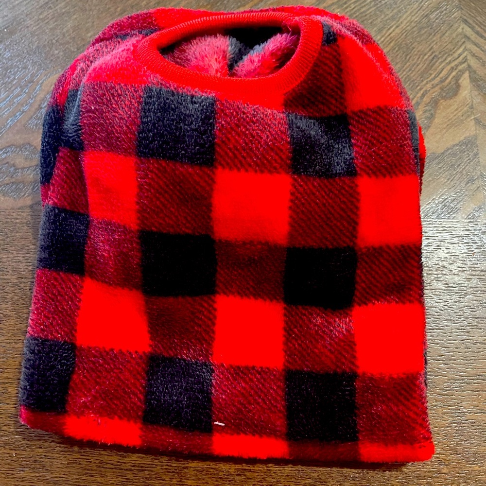 Small pet wear. Perfect for Christmas